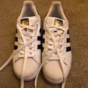 Slightly worn adidas shell heads